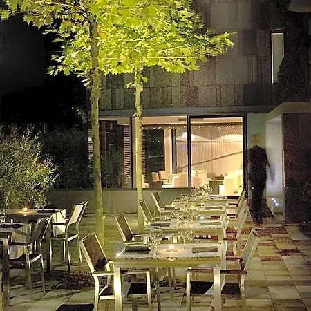 Becker's & Restaurant Otel 4*