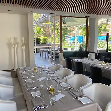 Hotel Becker's & Restaurant 4*