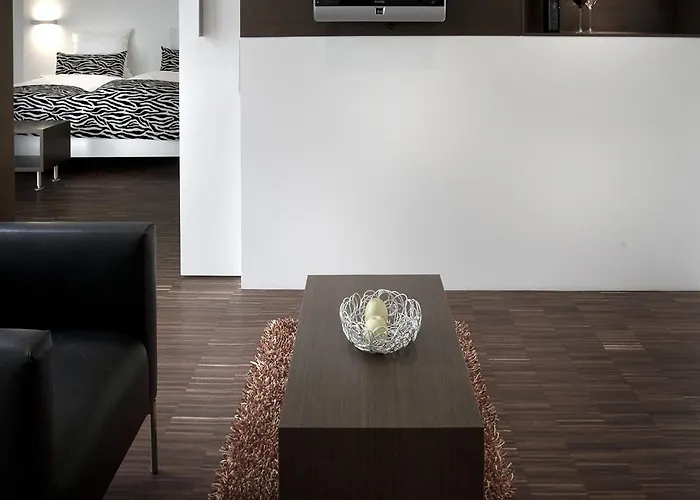 Becker's & Restaurant Отель